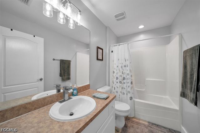 2701 8th ST SW, Lehigh Acres, FL 33976