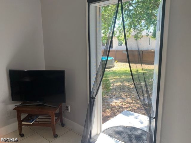 2701 8th ST SW, Lehigh Acres, FL 33976