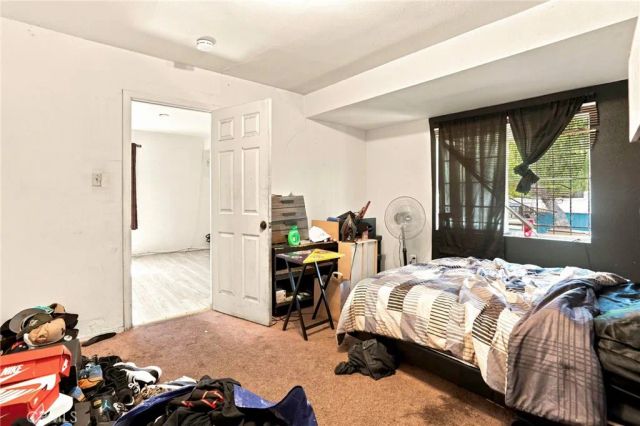 652 W 87th, Los Angeles, CA 90044