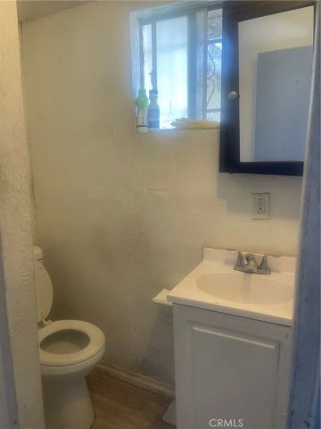 652 W 87th, Los Angeles, CA 90044