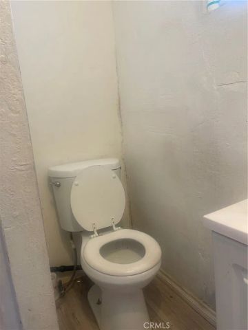 652 W 87th, Los Angeles, CA 90044