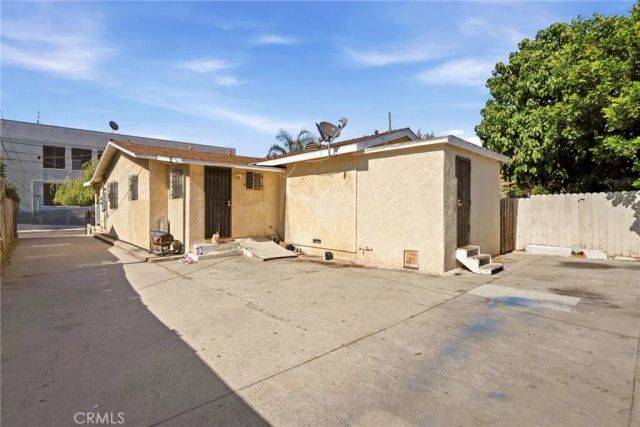 652 W 87th, Los Angeles, CA 90044