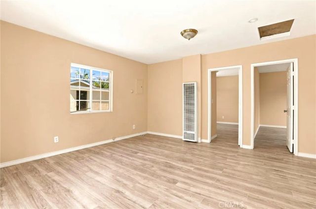 652 W 87th, Los Angeles, CA 90044