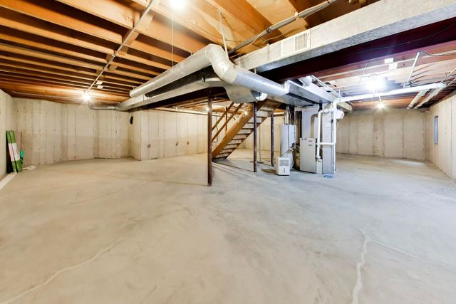 861 W Dorset Avenue, Palatine, IL 60067