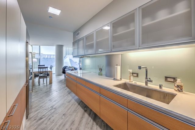 3726 Las Vegas Boulevard 701, Las Vegas, NV 89158