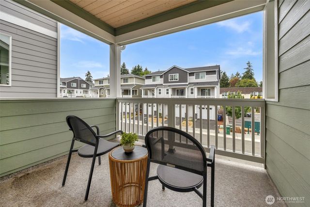 18132 1st Place SW, Normandy Park, WA 98166
