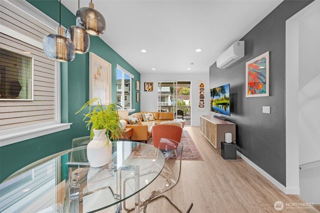 18132 1st Place SW, Normandy Park, WA 98166