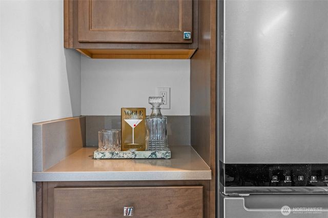 18132 1st Place SW, Normandy Park, WA 98166