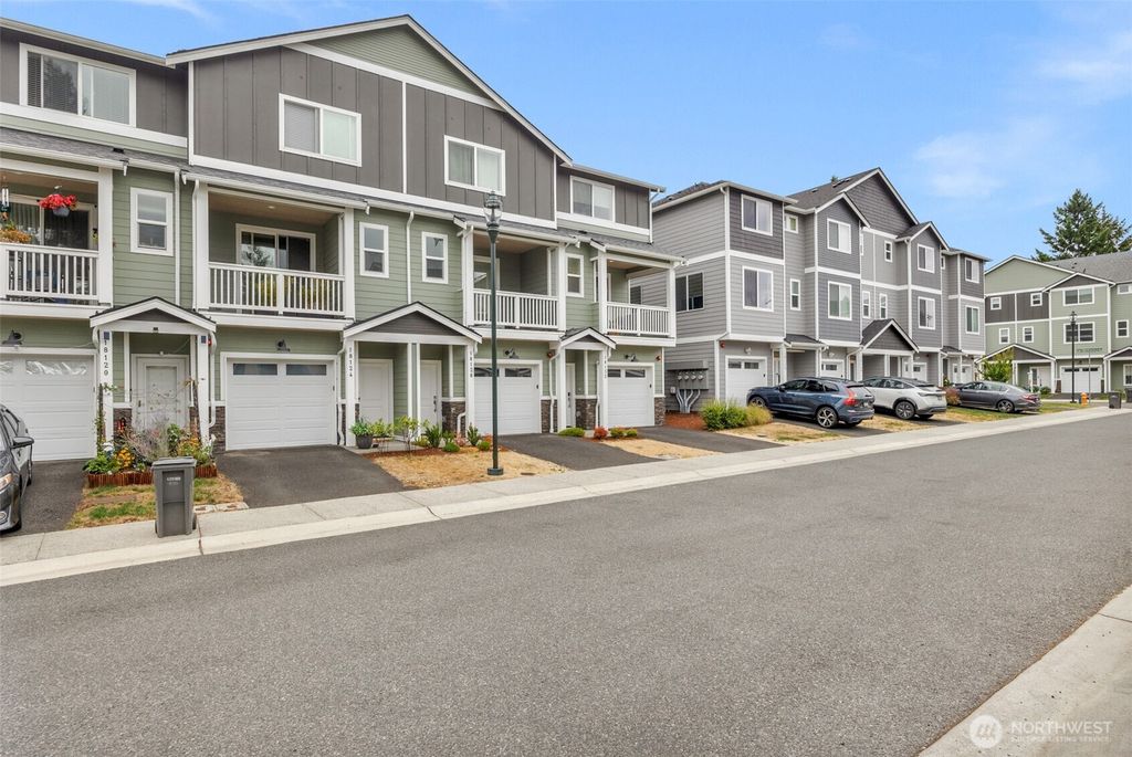 18132 1st Place SW, Normandy Park, WA 98166