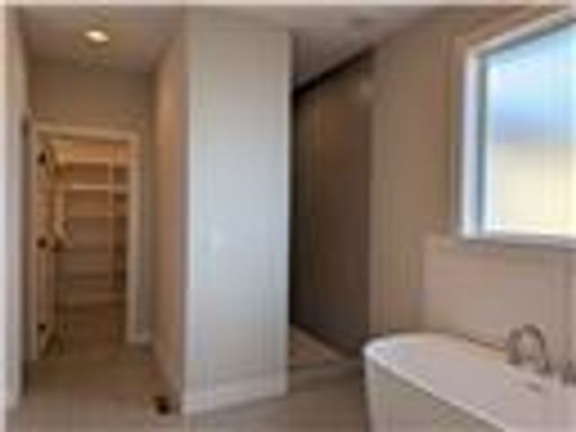 9307 W 167 Terrace, Overland Park, KS 66085