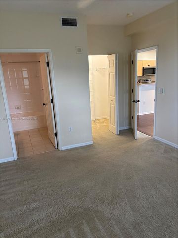 616 Clearwater Park Road 301, West Palm Beach, FL 33401