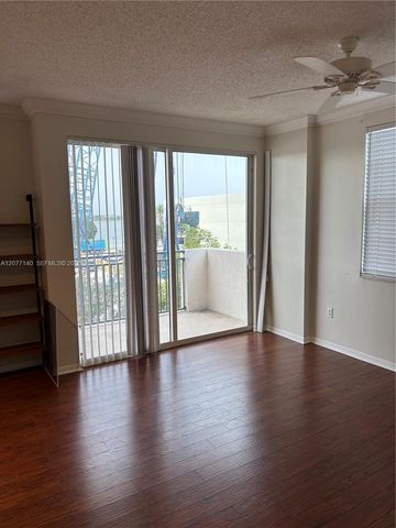 616 Clearwater Park Road 301, West Palm Beach, FL 33401