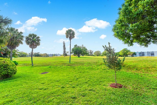 2016 Ventnor Crescent G, Deerfield Beach, FL 33442