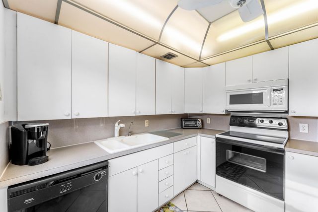 2016 Ventnor Crescent G, Deerfield Beach, FL 33442