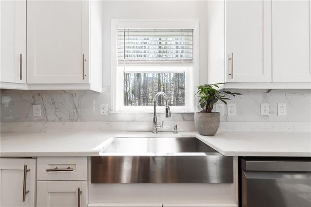 6535 Fairfield Trace, Suwanee, GA 30024