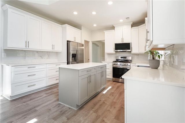 6535 Fairfield Trace, Suwanee, GA 30024