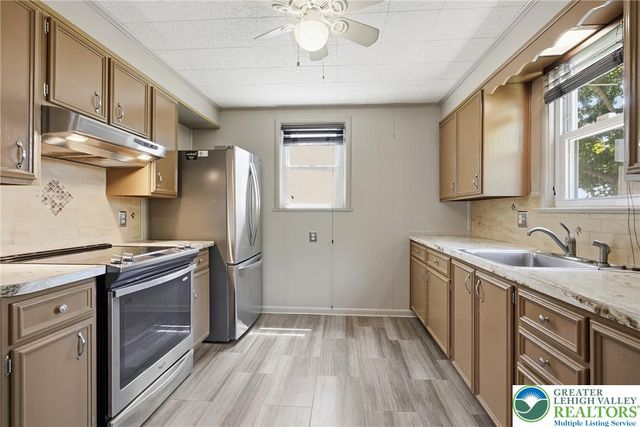 868 North Irving Street, Allentown City, PA 18109