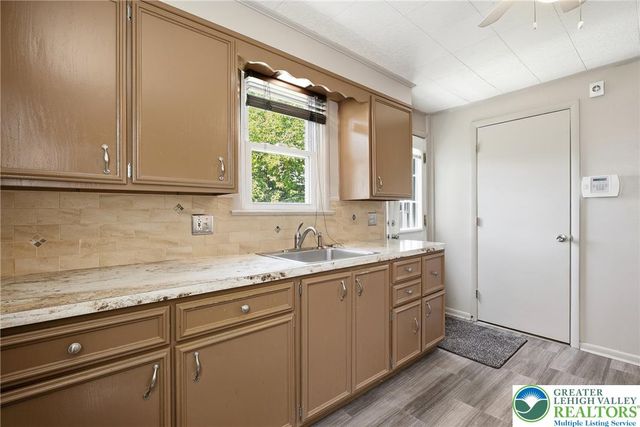 868 North Irving Street, Allentown City, PA 18109