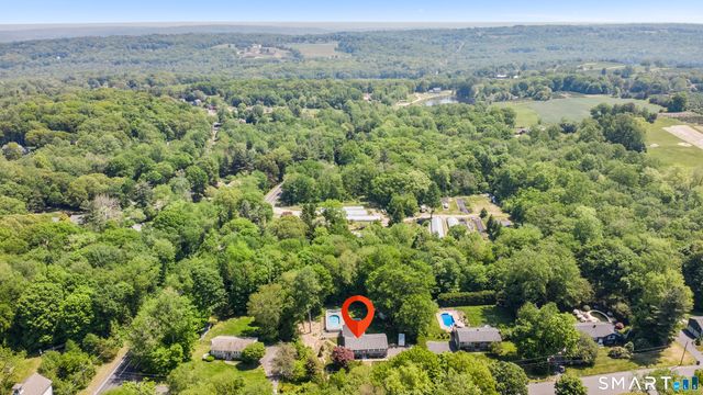 148 Osborn Lane, Monroe, CT 06468