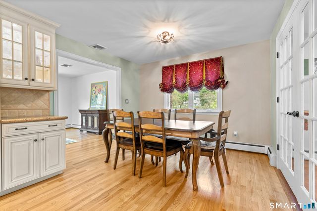148 Osborn Lane, Monroe, CT 06468
