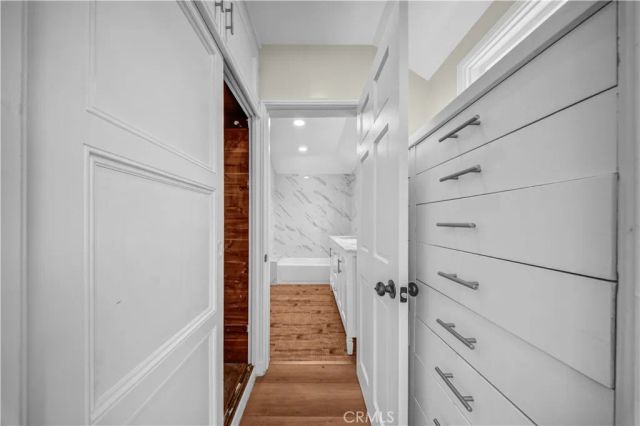 414 Hilgard Avenue, Los Angeles, CA 90024