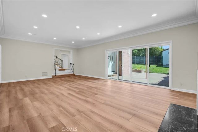 414 Hilgard Avenue, Los Angeles, CA 90024