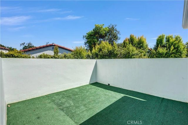 414 Hilgard Avenue, Los Angeles, CA 90024