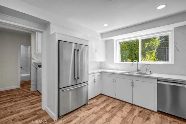 414 Hilgard Avenue, Los Angeles, CA 90024