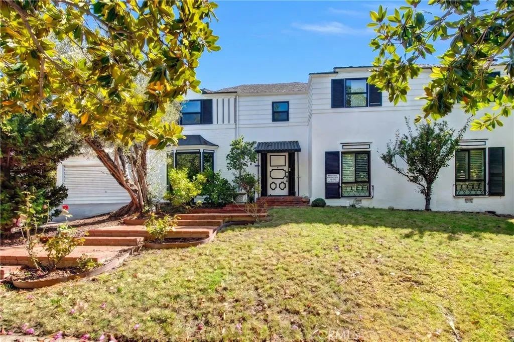 414 Hilgard Avenue, Los Angeles, CA 90024