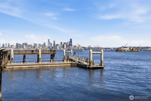 3009 Harbor Avenue SW, Seattle, WA 98126