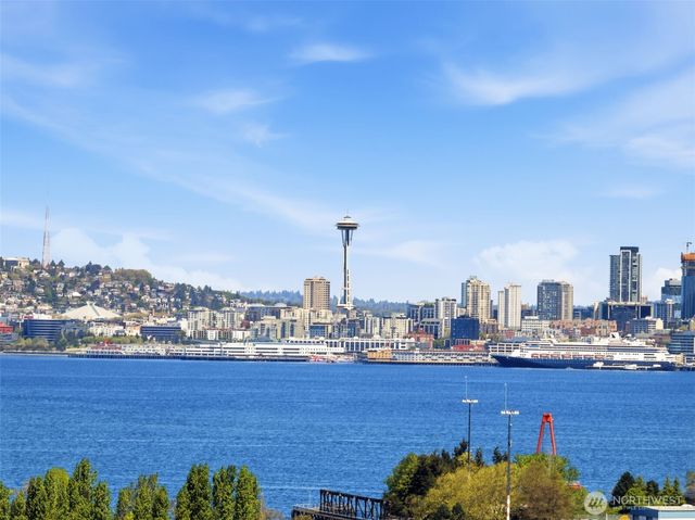 3009 Harbor Avenue SW, Seattle, WA 98126