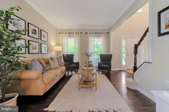 207 ALPINE DR SE, Leesburg, VA 20175