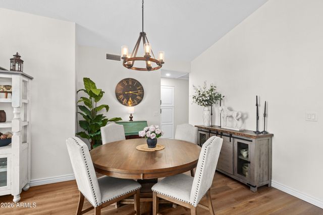 501 N LONGMORE Street, Chandler, AZ 85224