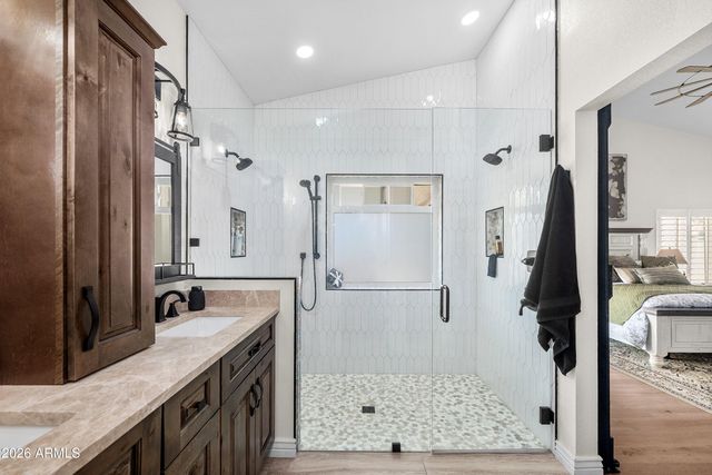 501 N LONGMORE Street, Chandler, AZ 85224