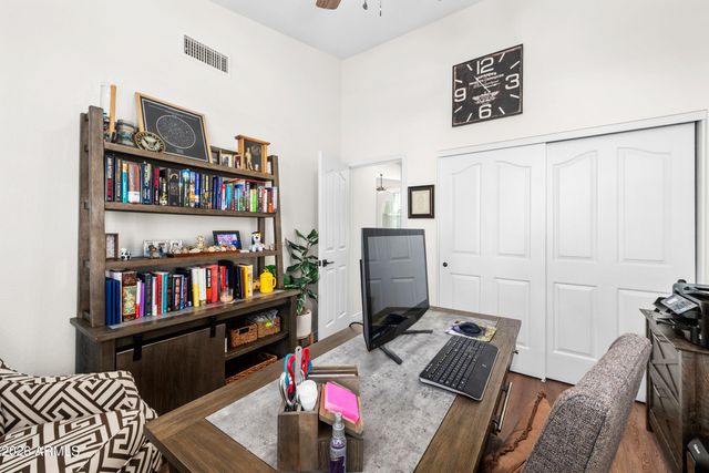 501 N LONGMORE Street, Chandler, AZ 85224