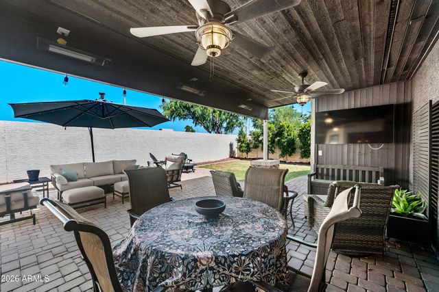 501 N LONGMORE Street, Chandler, AZ 85224