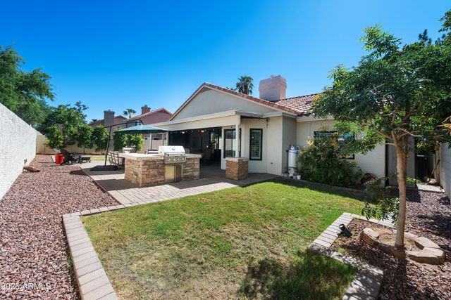501 N LONGMORE Street, Chandler, AZ 85224
