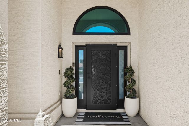 501 N LONGMORE Street, Chandler, AZ 85224