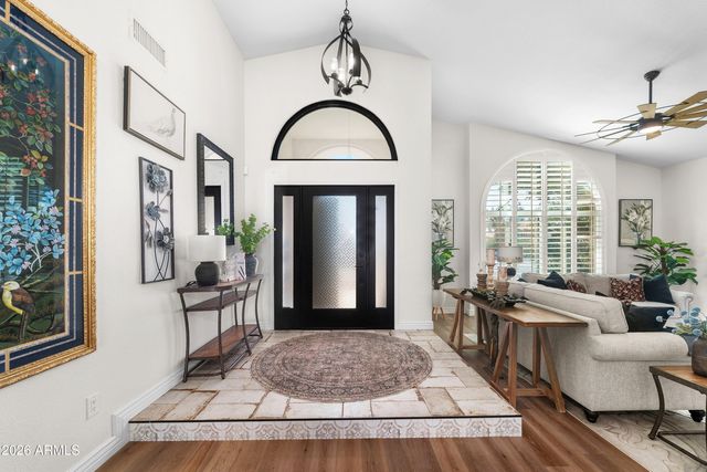 501 N LONGMORE Street, Chandler, AZ 85224