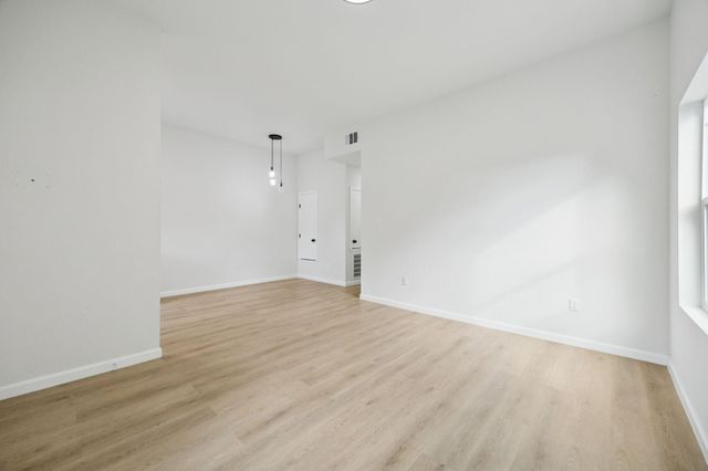 422 New Hampshire Street, Houston, TX 77029