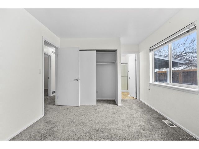 3584 S Olathe Way, Aurora, CO 80013