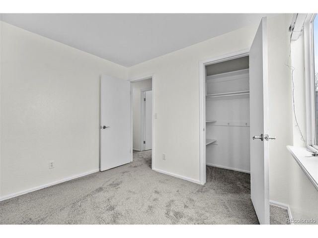 3584 S Olathe Way, Aurora, CO 80013