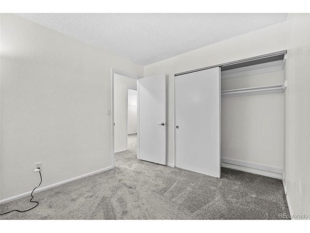 3584 S Olathe Way, Aurora, CO 80013