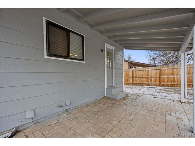 3584 S Olathe Way, Aurora, CO 80013