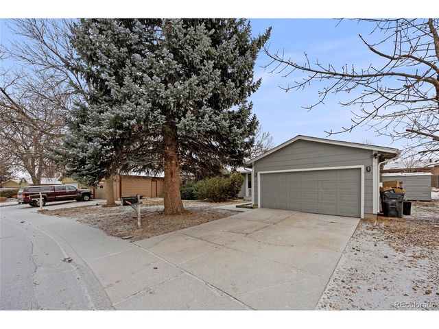 3584 S Olathe Way, Aurora, CO 80013