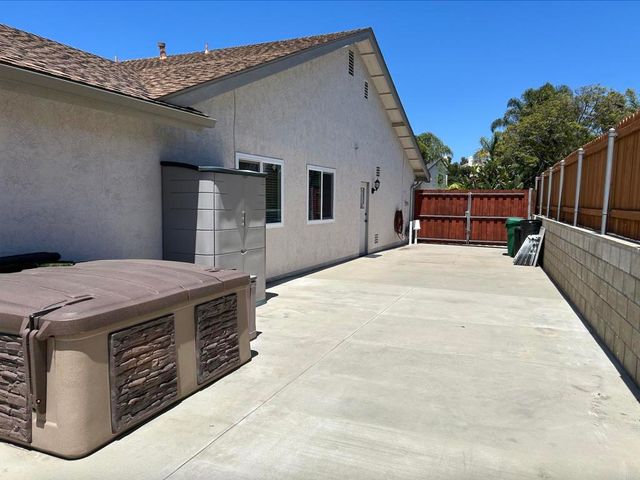 3594 Newland Road, Oceanside, CA 92056