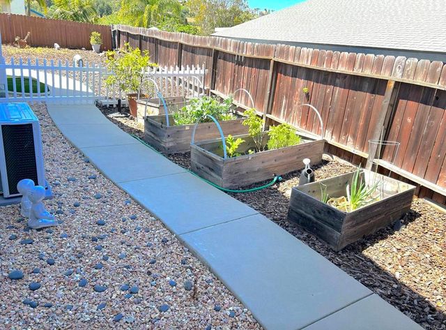3594 Newland Road, Oceanside, CA 92056