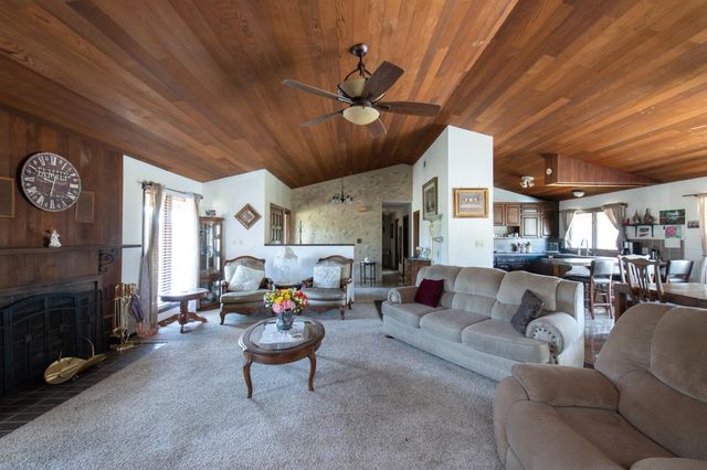4037 E North Avenue, Fresno, CA 93725