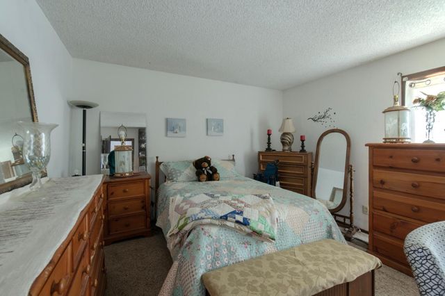 4037 E North Avenue, Fresno, CA 93725