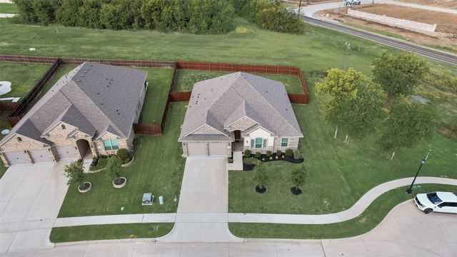 10524 Firefly Court, Grand Prairie, TX 76065